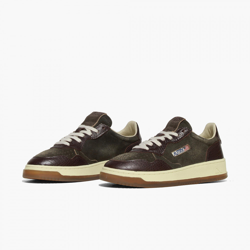 Medalist Sneaker