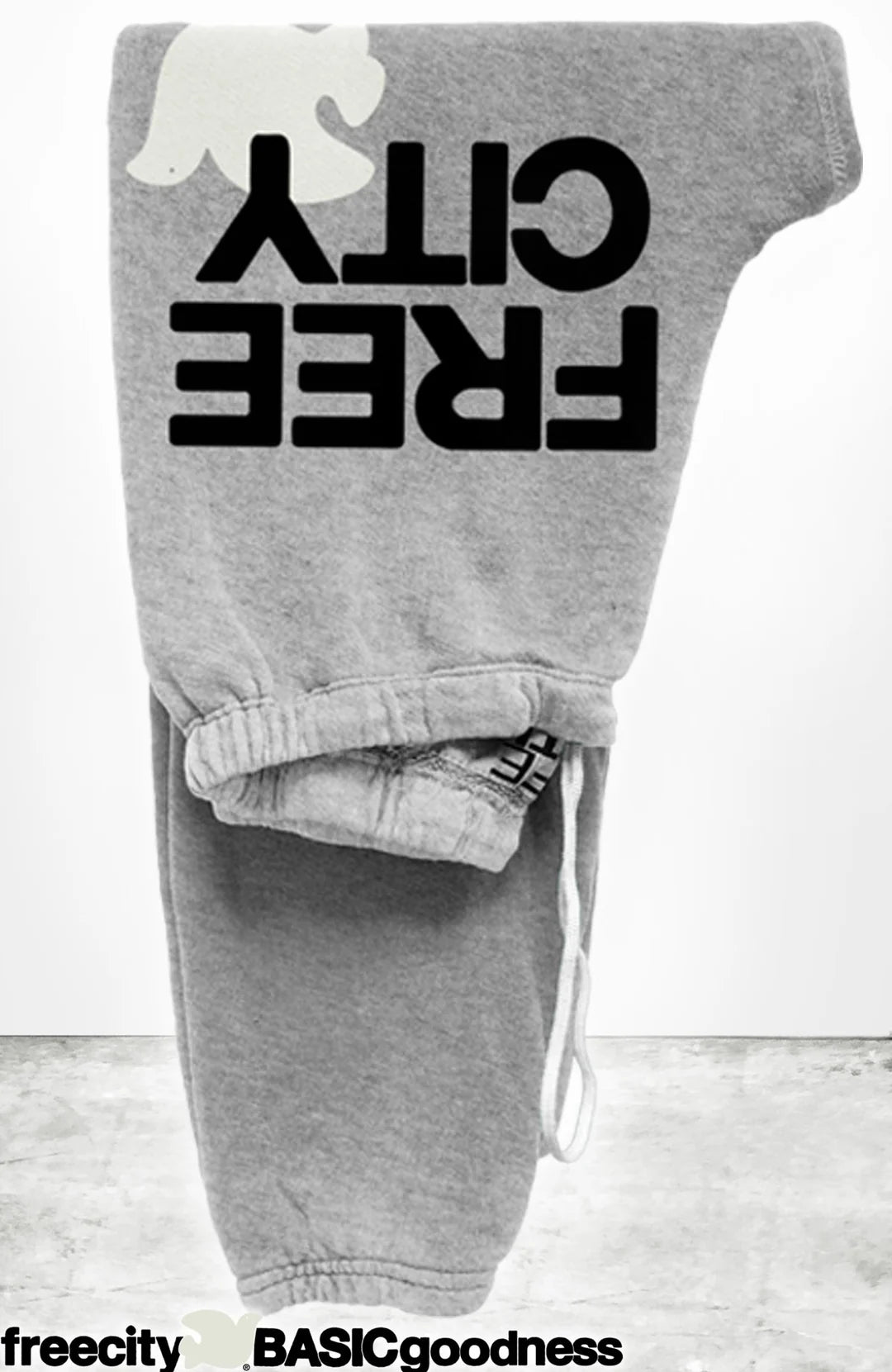 FreeCity Sweatpant